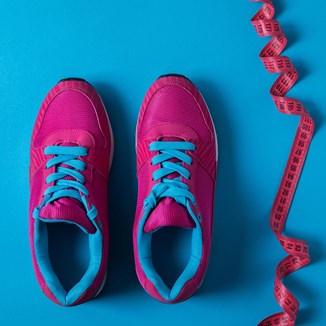 Rozmiary butów damskich, męskich i dziecięcych. Jak dobrać rozmiar obuwia? Przeczytaj poradnik! - zdjęcie produktu