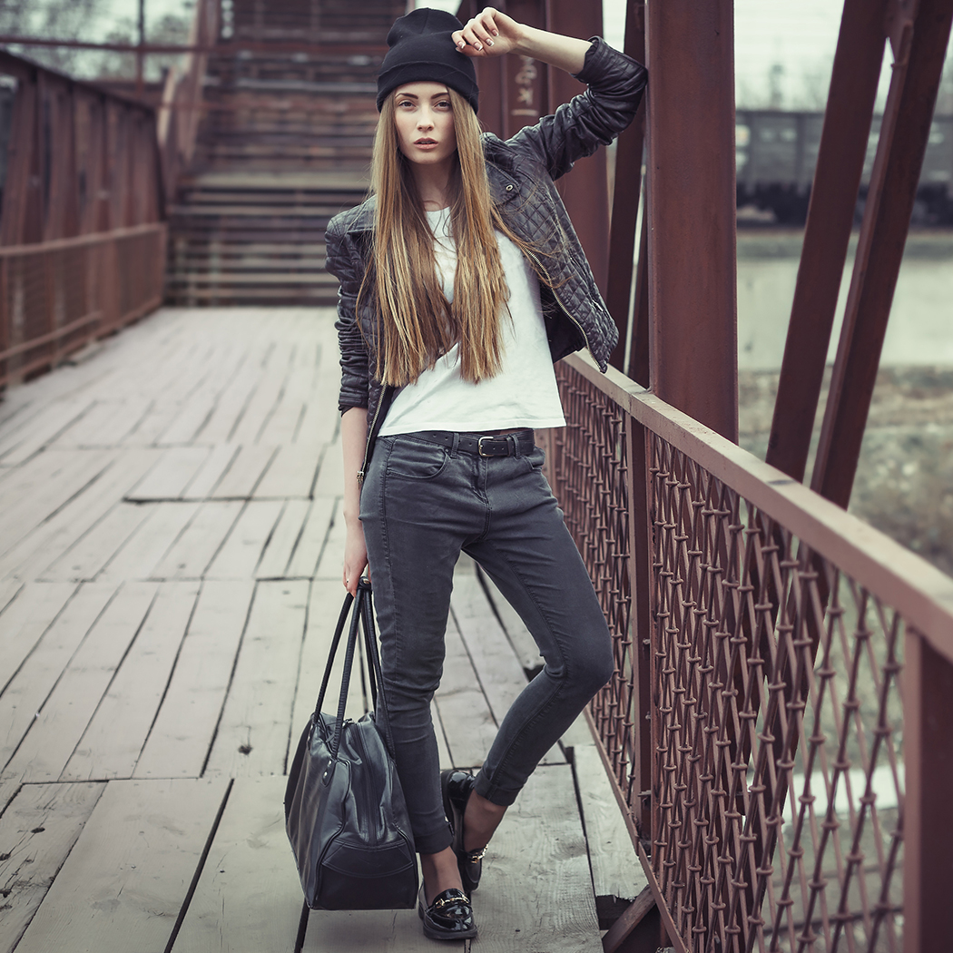 Styl grunge: wszystko o rockowym stylu z lat. 90