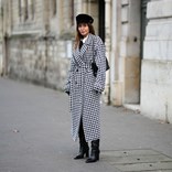 Stylizacje do biura na zimę 2021/2022, czyli jak się ubrać do pracy w mroźny dzień?