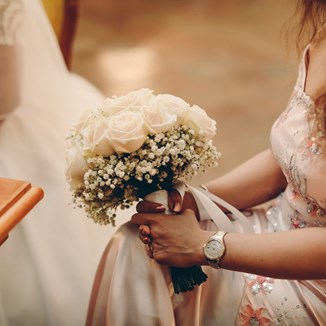 Stylizacje na wesele – jak się ubrać na takie przyjęcie? Poznaj najważniejsze zasady weselnego dress code'u - zdjęcie produktu