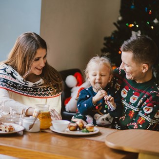 Swetry świąteczne dla całej rodziny - przegląd najpiękniejszych modeli - zdjęcie produktu