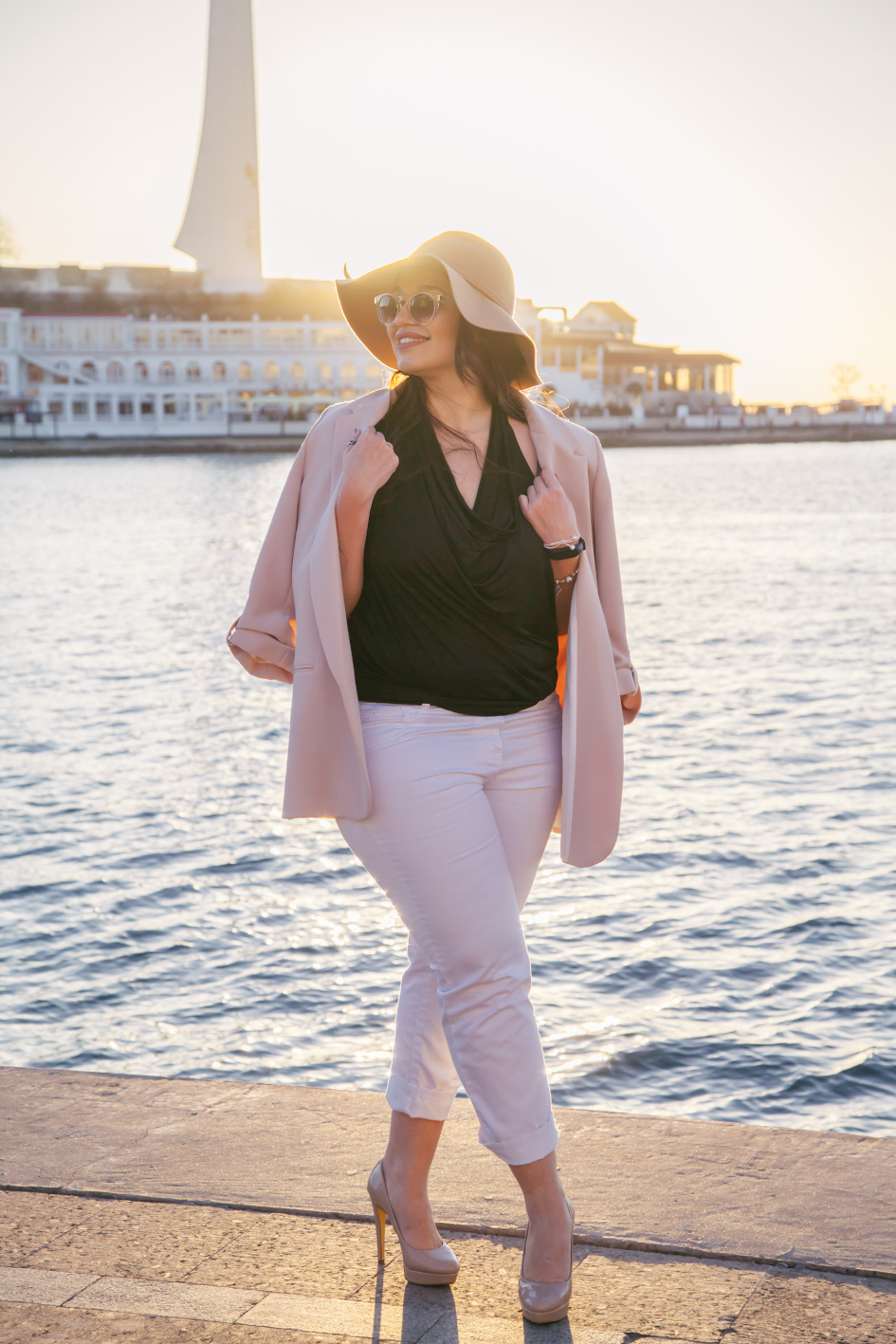 Wiosenna stylizacja plus size 50+