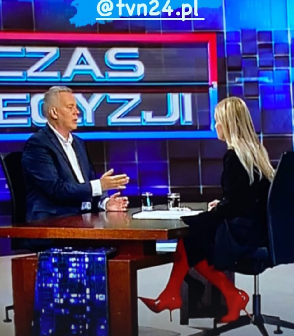 Monika Olejnik w modnych kozakach na jesień